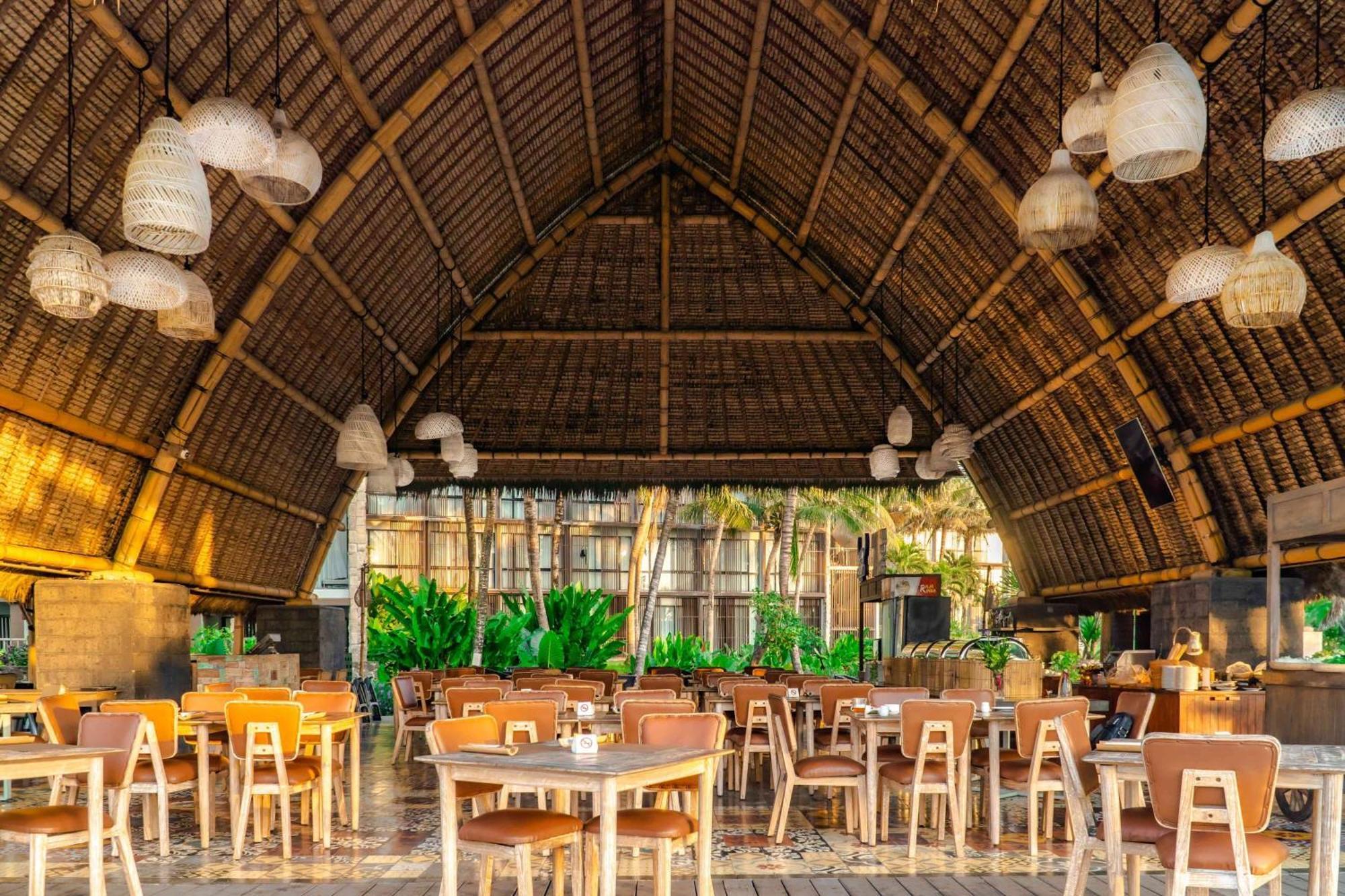 منتجع ويندام تامانساري جيفا بالي Siyut المظهر الخارجي الصورة Interior of the restaurant