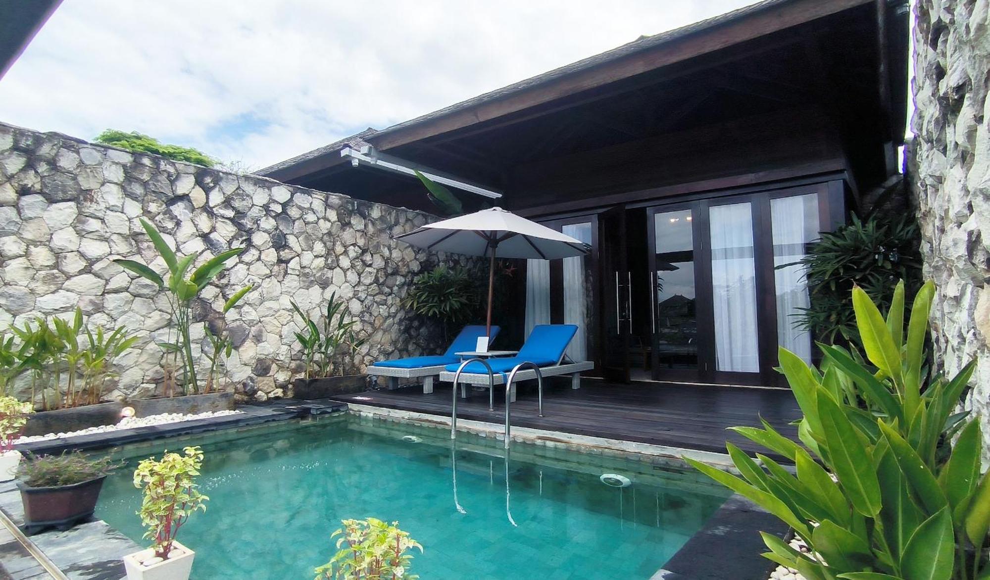 منتجع ويندام تامانساري جيفا بالي Siyut المظهر الخارجي الصورة A pool villa at the resort